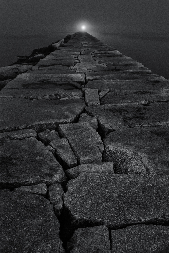 Breakwater Light ~ Fujifilm XT1 & 23mm lens ~ 8m at f/5.6 ~ ISO 1250